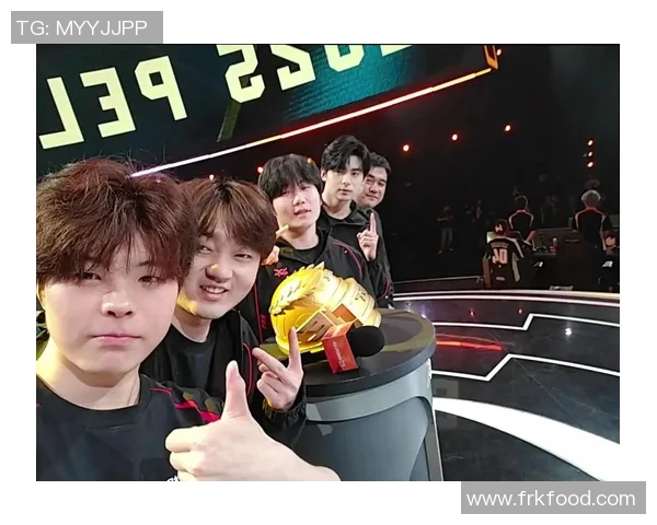 电竞实时数据热议和平精英JDG技术革新与战术演变探讨